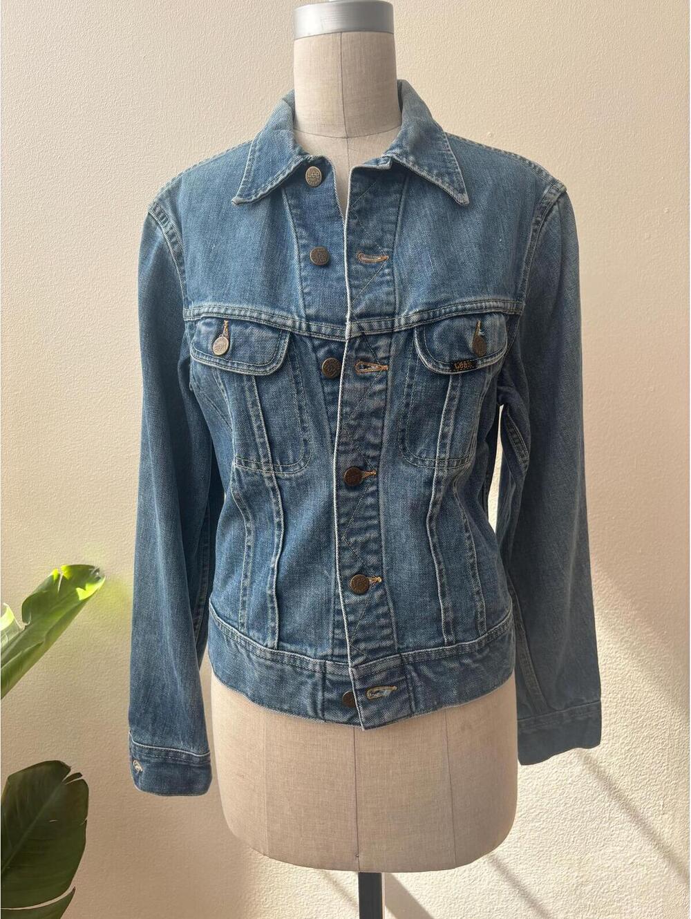 Vintage 1970s Lee 101-J Sanforized Denim Trucker Jacket